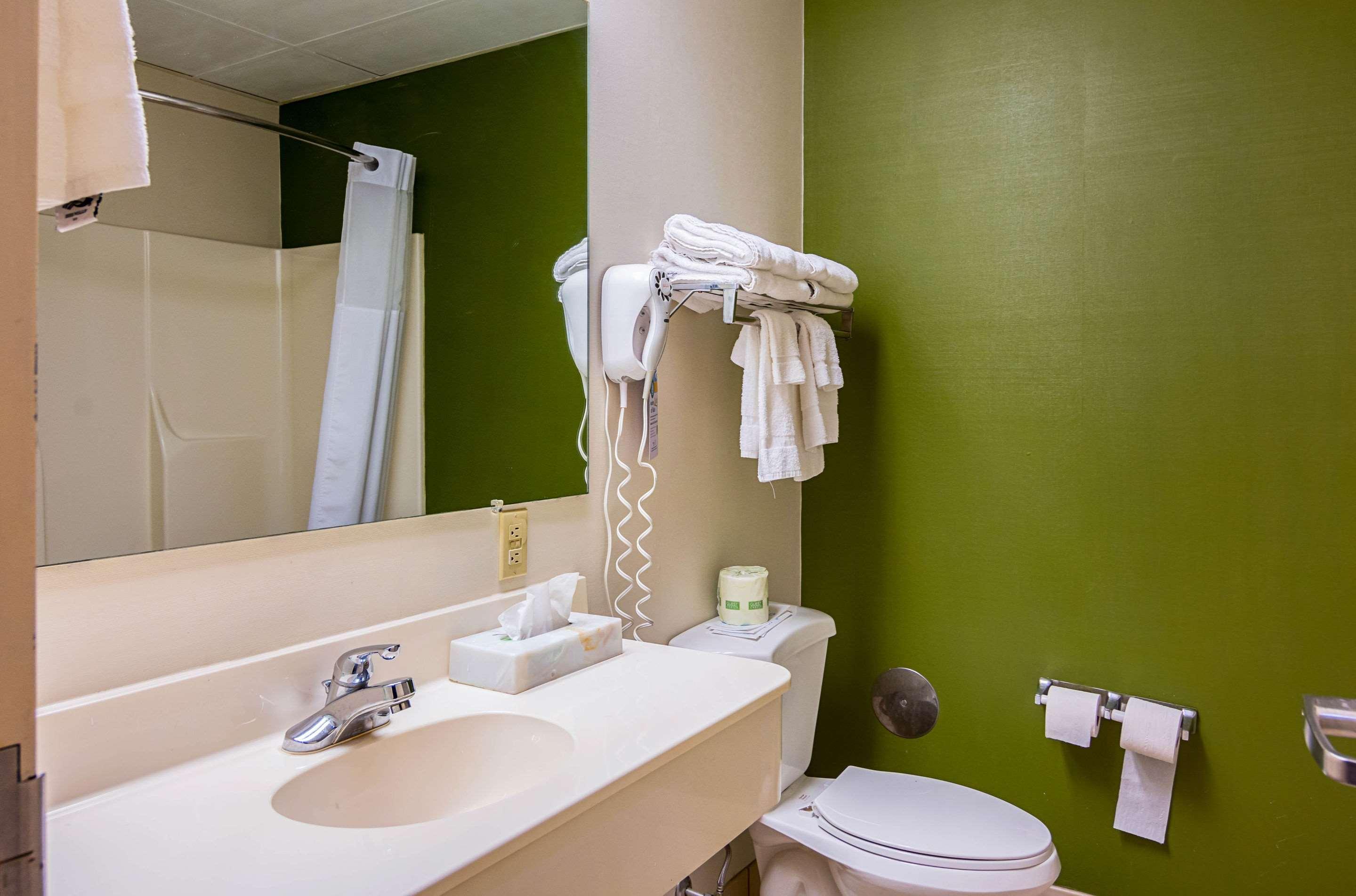 Quality Inn & Suites Kearneysville - Martinsburg Ngoại thất bức ảnh