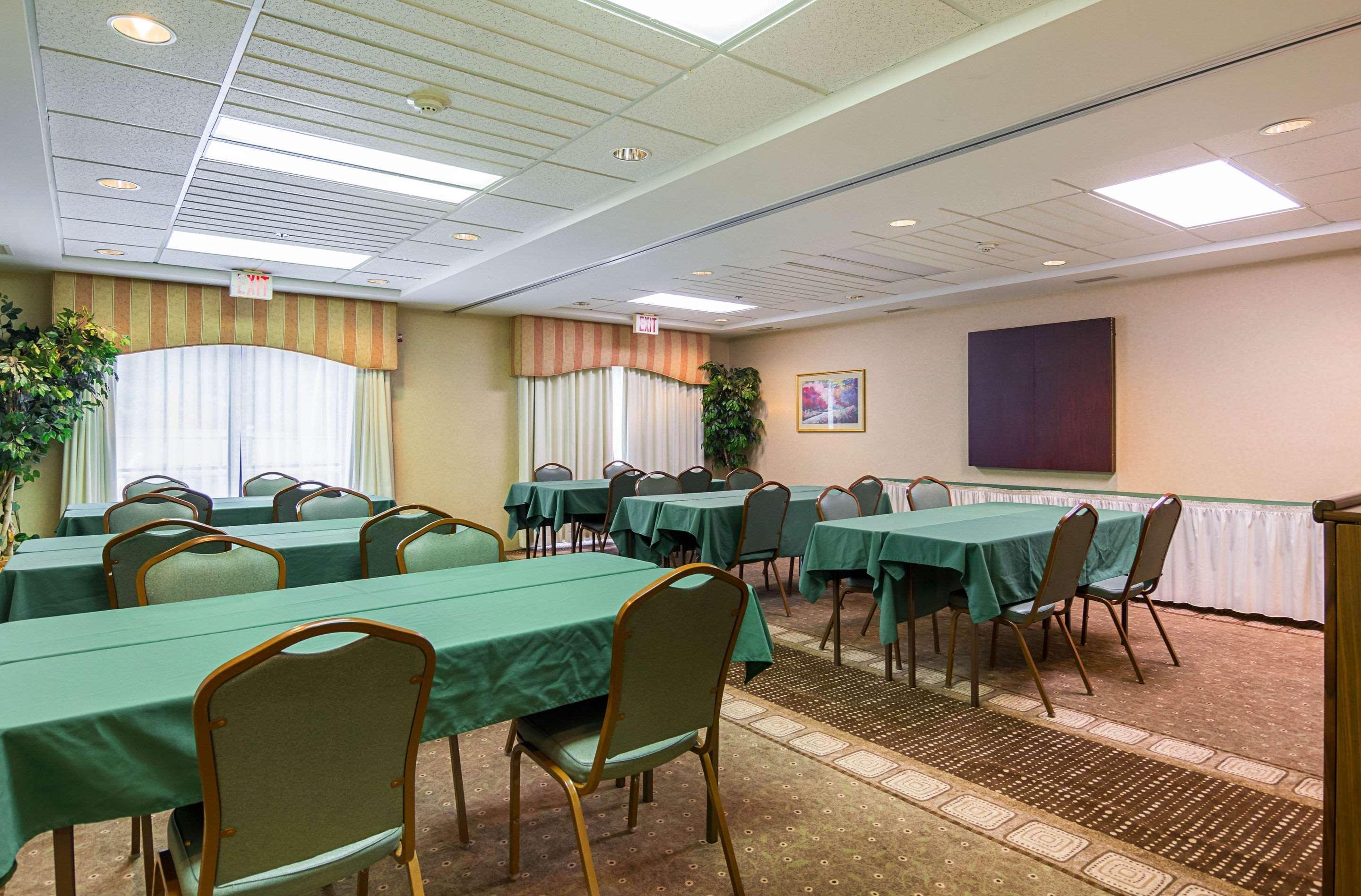 Quality Inn & Suites Kearneysville - Martinsburg Ngoại thất bức ảnh