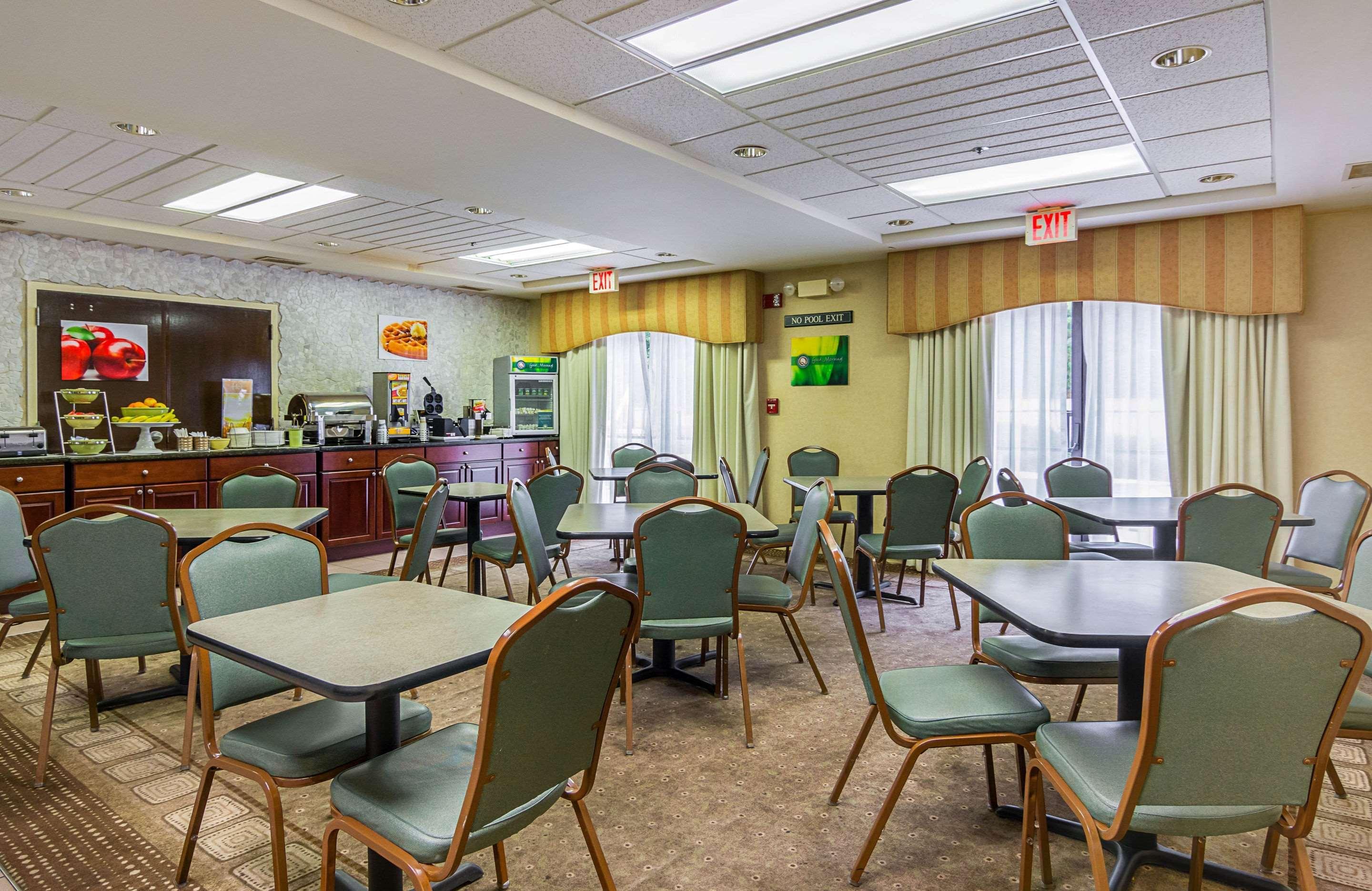 Quality Inn & Suites Kearneysville - Martinsburg Ngoại thất bức ảnh